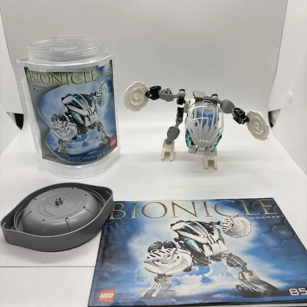 LEGO BIONICLE: Kohrak (8565) Complete, instructions and canister